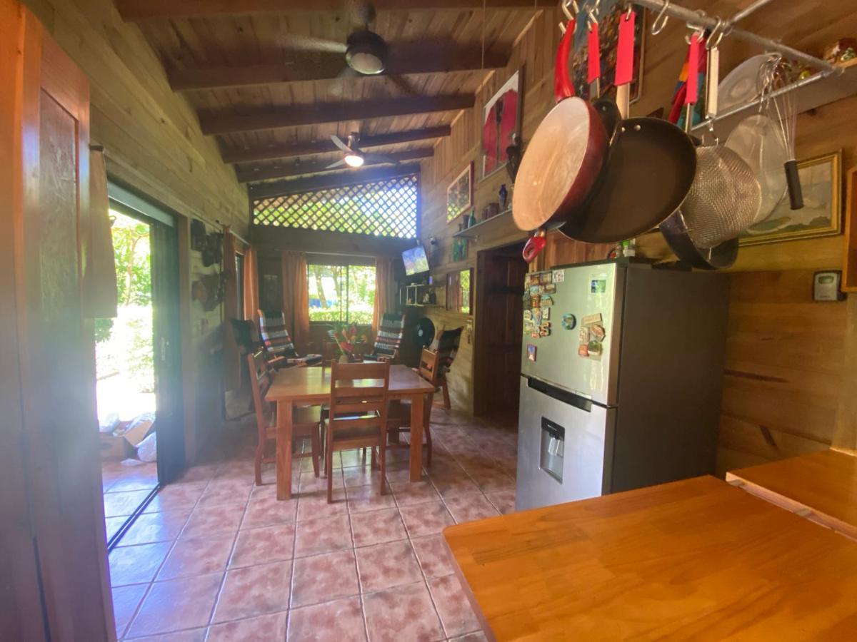 Uvita Oasis Retreat With Villa Cabins And Apartment Екстер'єр фото