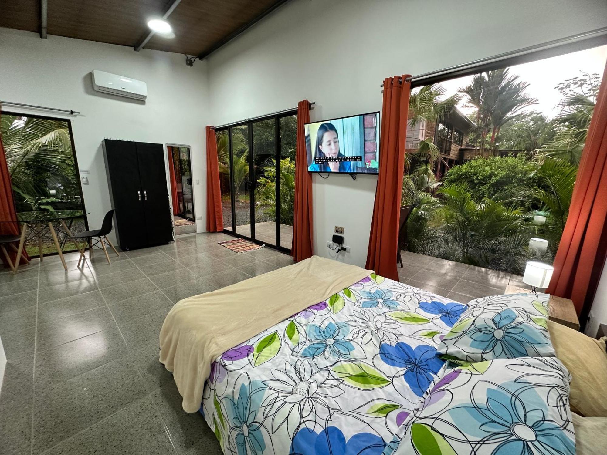 Uvita Oasis Retreat With Villa Cabins And Apartment Екстер'єр фото
